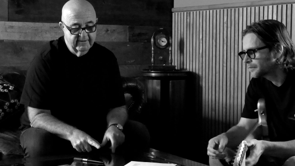 שמוליק נויפלד, פיטר רוט | צילום: מאור כהן